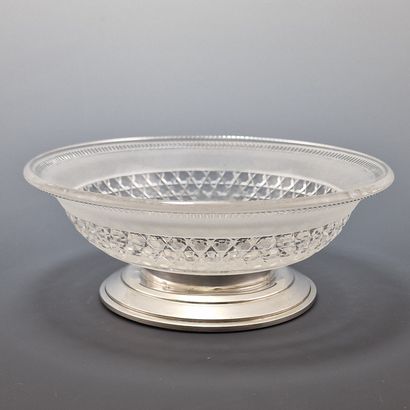 PETITE COUPE RONDE en cristal moulé et partiellement...