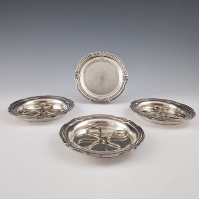 SET OF 4 silver-plated CARAFAF BOTTOMS Circa...