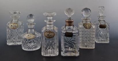 6 ALCOHOL CARAFES AND STOPPERS - Foreign...