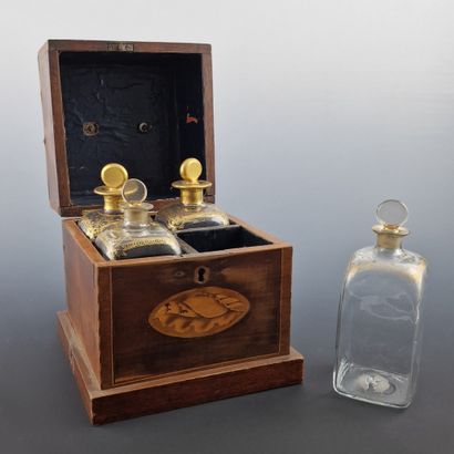 CAVE A LIQUEURS cubique in mahogany and light...