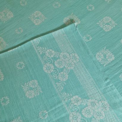 NAPPE RECTANGULAIRE en damassé de coton vert...