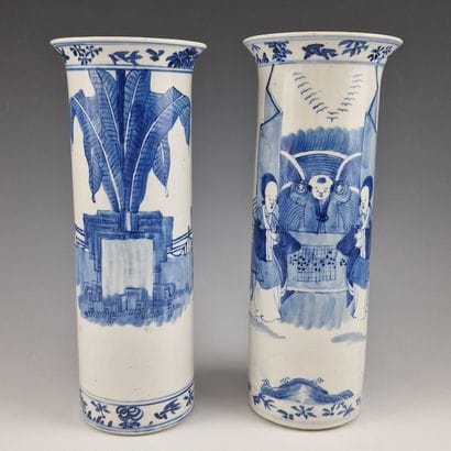CHINE DU SUD CIRCA 1900 - PAIRE DE VASES...