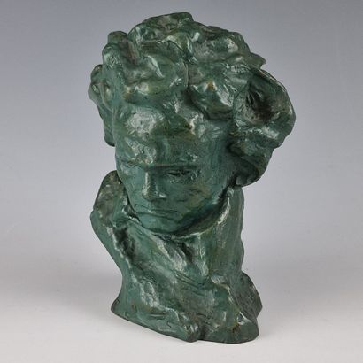 D'Après Ugo CIPRIANI (1887-1960)
Buste de...