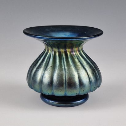 LOUIS COMFORT TIFFANY (1848-1933) - PETIT...