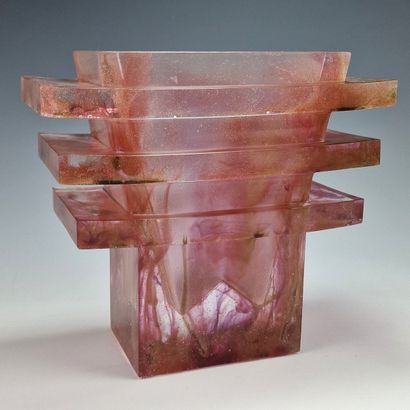 Etienne LEPERLIER (Né en 1952)
Vase pagode...