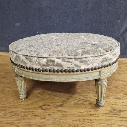 Louis XVI period carved and molded wood oval-legged...