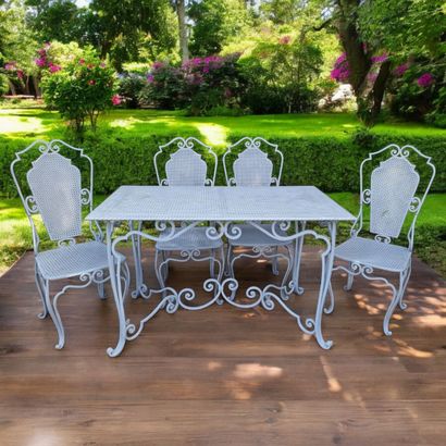 MOBILIER DE JARDIN CINQ PIECES d'Epoque 1950...