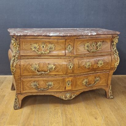 Regency period TOMBED COMMODE in rosewood...