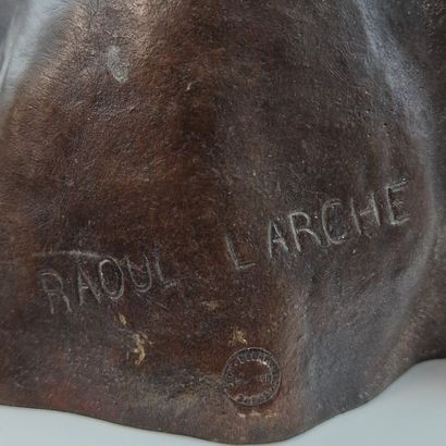 Raoul François LARCHE (1860-1912)
Jésus devant...