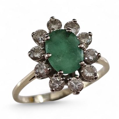 MARGUERITE MODERN RING in 750 Millièmes white...