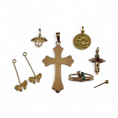 8 JEWELRY OR JEWELRY ELEMENTS of the 20th...