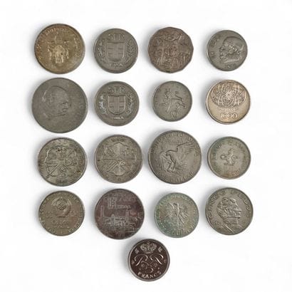 NUMISMATIQUE - DIX-SEPT MONNAIES principalement...