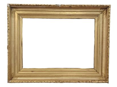 LARGE FIRST HALF OF THE 20th CENTURY FRAME...