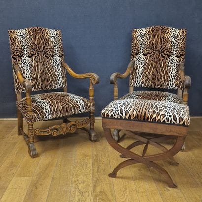 PAIR OF ARMCHAIRS WITH GARNISHED BACK AND...