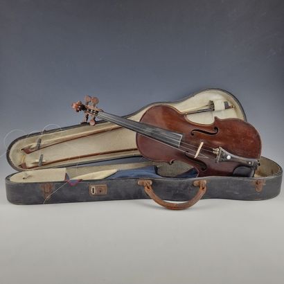 VIOLON de la Maison D. Nicolas AINE à Mirecourt...