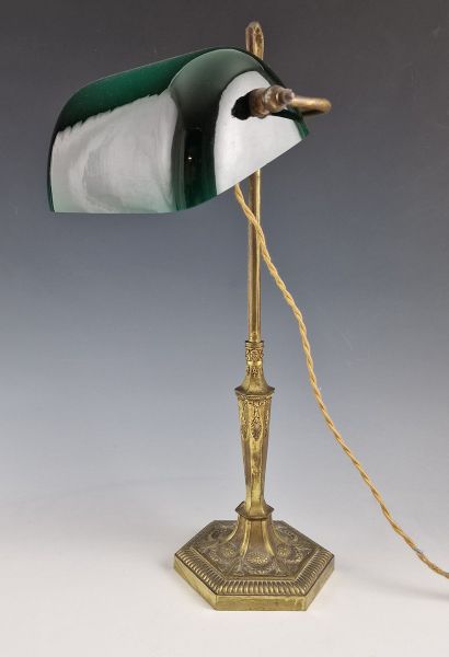 LAMPE DE BUREAU DITE 