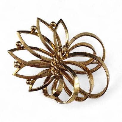 BROCHE ROSACE Circa 1960 en or jaune 750...
