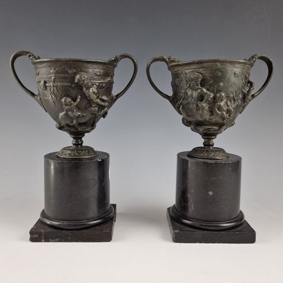 PAIR OF CANTHARE CUPS After the Antique -...