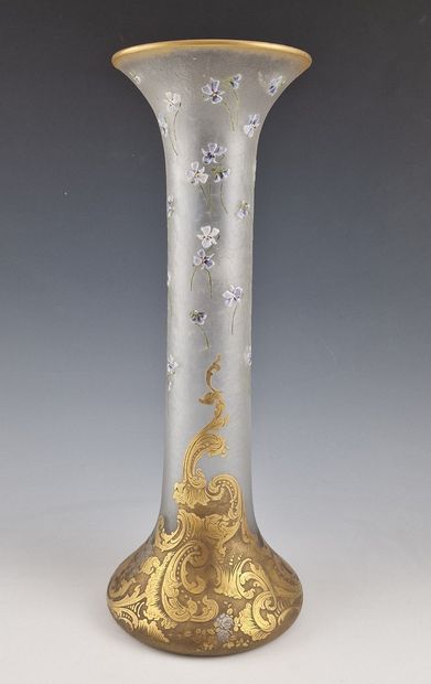 MONTJOYE - GRAND VASE CORNET Circa 1900 en...