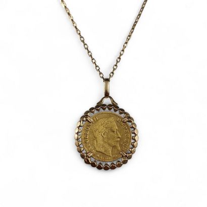 PENDENTIF de la Première Moitié du XXème...