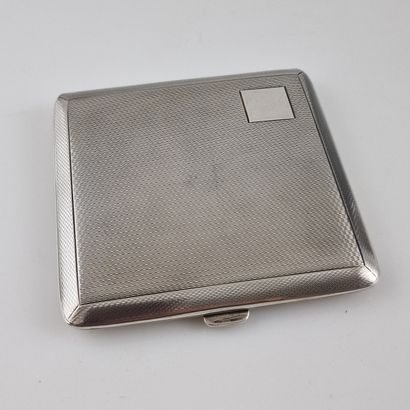 ETUI A CIGARETTES - Angleterre en argent...