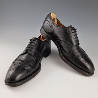 John LOBB - PAIRE DE DERBIES lacées 