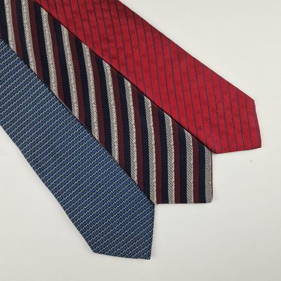 CHANEL - LOT OF THREE CRAVATES in printed...