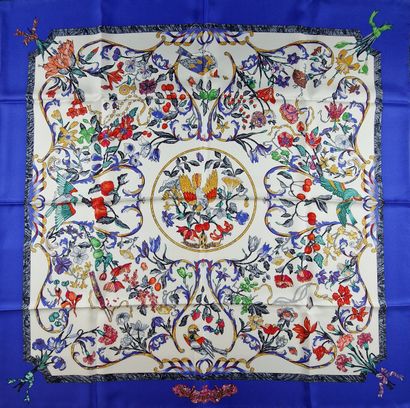 HERMES Paris made in France - CARRE in printed...