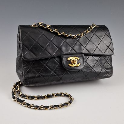 CHANEL circa 1990 - SAC 