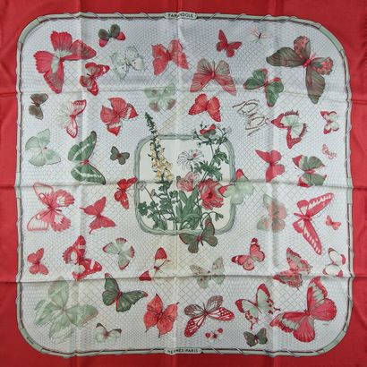 HERMES Paris made in France - CARRE in printed...