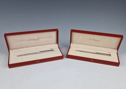 S.T DUPONT PARIS - TWO BILLE STYLOS in silver-plated...