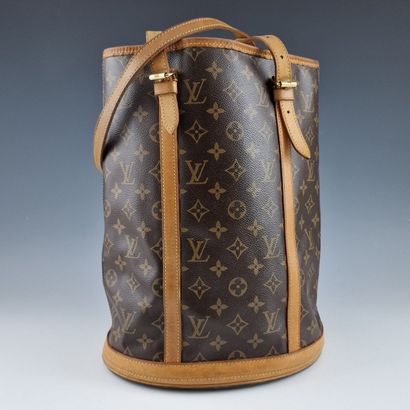 Louis VUITTON year 2006 - 