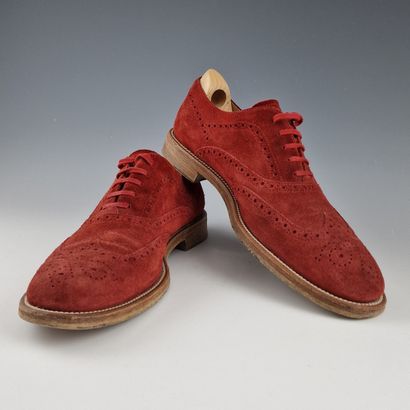 TOD'S - PAIRE DE RICHELIEU lacées en veau...