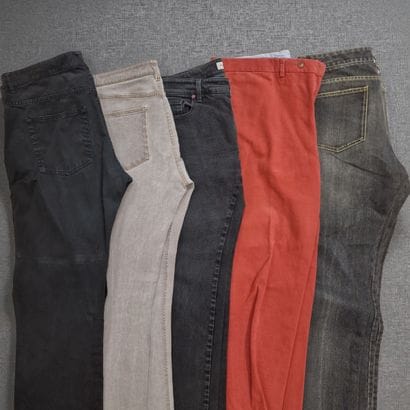 ETRO - LOT COMPOSED OF FIVE MEN'S PANTALON...