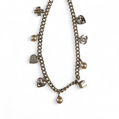 CHANEL X Karl Lagerfeld - Collection Prêt-à-porter...
