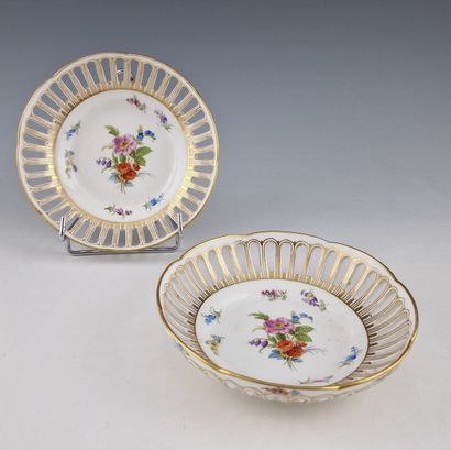 PAIR OF SMALL ROUND CUPS with scalloped edge...