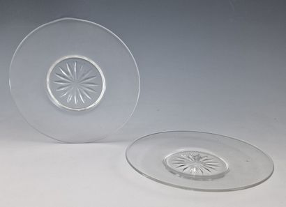SET OF 13 SMALL ROUND PLATES in white crystal...