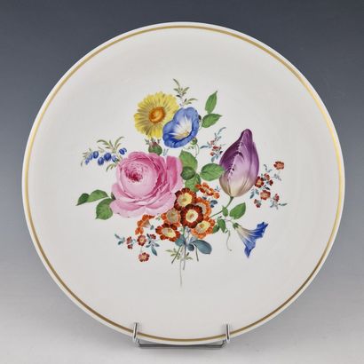 ROUND GATE PLAT in white porcelain - Germany,...