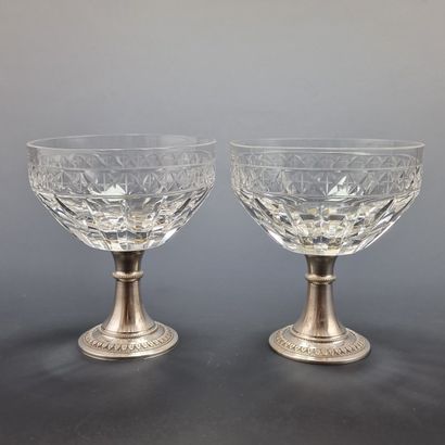 SUITE OF 6 BEAUTIFUL ICE OR CHAMPAGNE CUPS...