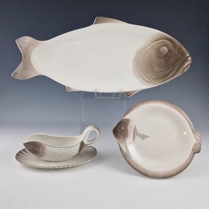 LONGWY - 12 PIECES FISH-SERVING SET in fine...