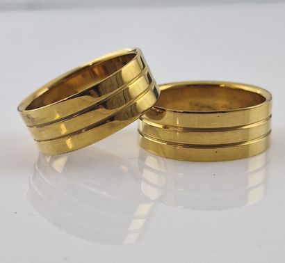 SET OF 10 SMALL SERVIETTE RINGS in gilded...