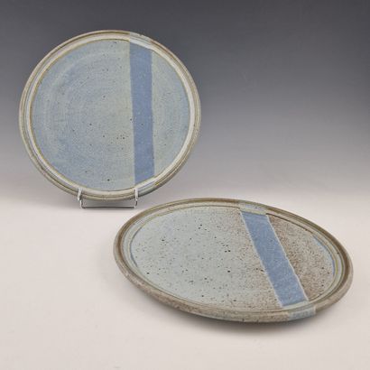 SET OF 10 GLazed stoneware PRESENTATION PLATES...