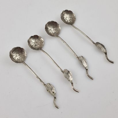 SET OF FOUR SILVER ALLOY SALT PEELS - Asia,...