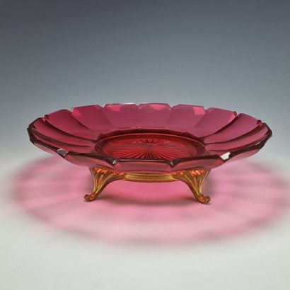 BACCARAT - FRIANDISES CUP with scalloped...