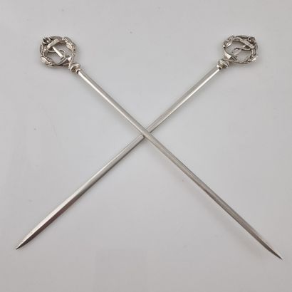 CHRISTOFLE - PAIR OF BROCHETTES in silver-plated...