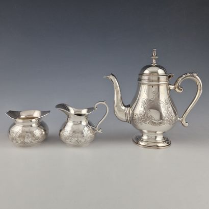 3 PIECES TEA SERVICE in silver-plated metal...