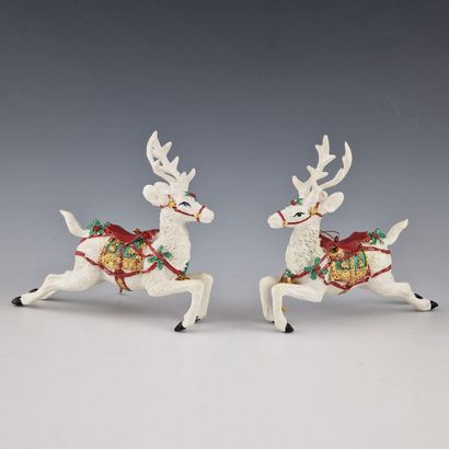 SET OF 4 RASPBERRY DOG STATUTETS FOR TABLE...