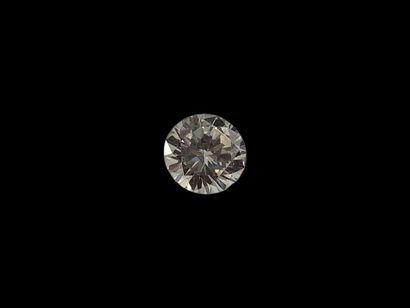 DIAMANT ROND BRILLANTE SUR PAPIER
Poids du...