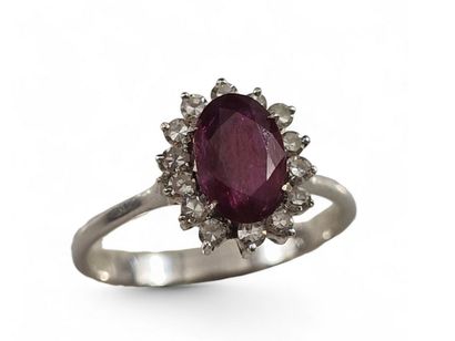 PETITE BAGUE MARGUERITE en or gris 750 millièmes...
