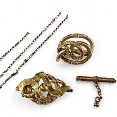 LOT DE BIJOUX OU ELEMENTS DE BIJOUX en or...